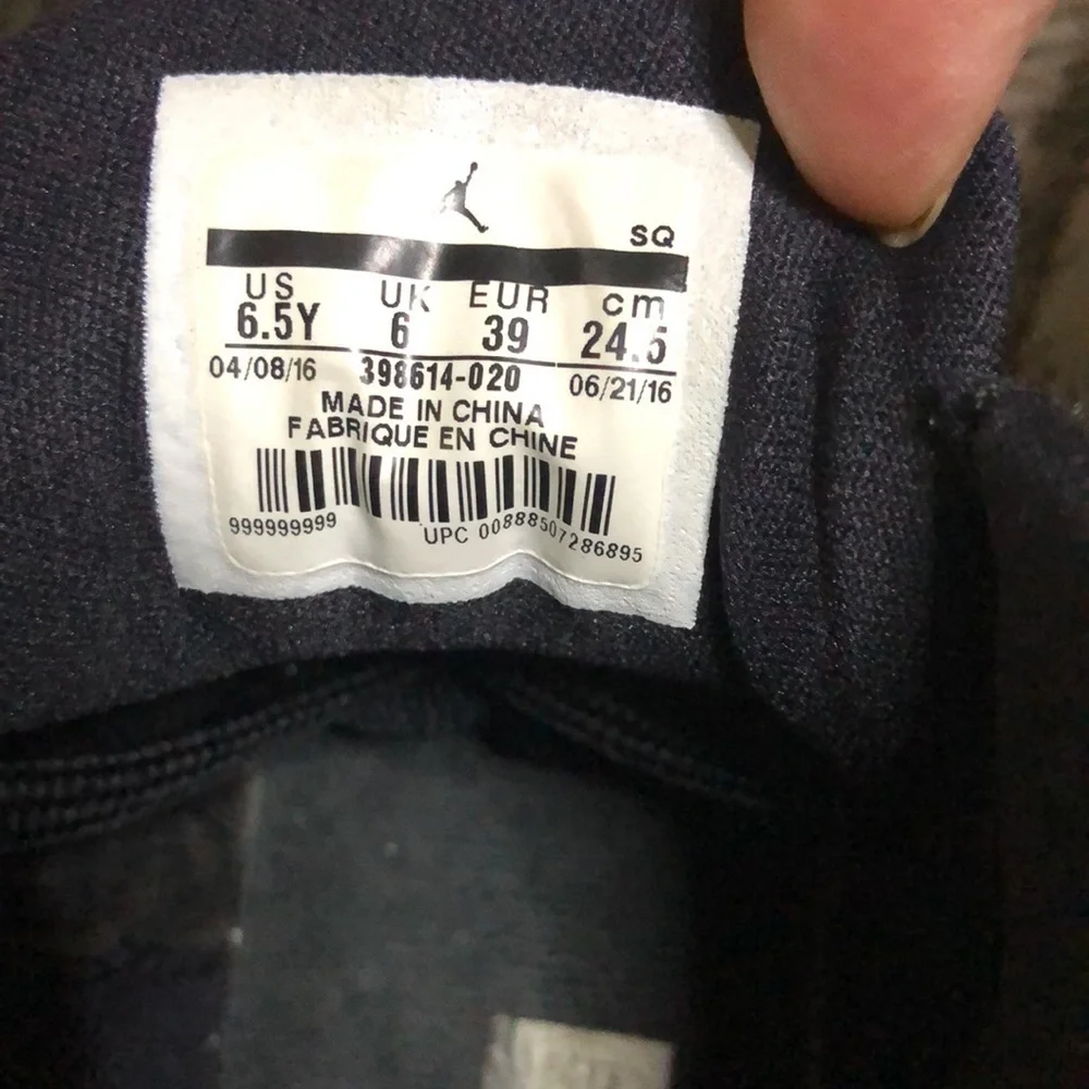 Air Jordan 3 Retro